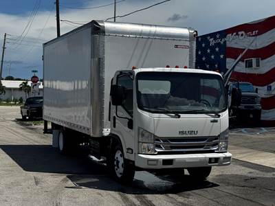 2019 ISUZU NRR BOX TRUCK, 18' BOX W/ SWING DOORS, STEP BUMPER, 5.2L TURBO DIESEL, AISIN AUTO, 1-OWNER