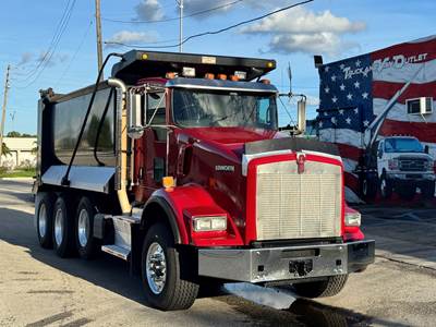 2015 Kenworth T800 21-Yard Dump, 445 HP / Allison Automatic / Double Frame