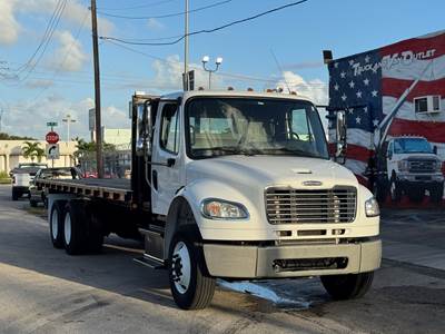 2016 FREIGHTLINER M2-106 TANDEM AXLE FLATBED, CUMMINS ISL POWER, 330 HP, 10-SPEED MANUAL, LEASE RETURN