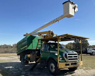2015 Ford F-750SD Chipper Dump Bucket Truck - Terex Hi-Ranger XT60 Over-Center Forestry Boom