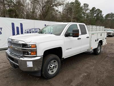 2019 Chevy Silverado 2500 HD Work Truck,  8' Knapheide Utility Body, Immaculate Condition, Ready to Work