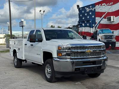 2019 Chevy Silverado 2500 HD Work Truck,  8' Knapheide Utility Body, Immaculate Condition, Ready to Work