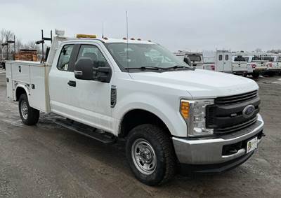 2017 FORD F-250 SUPER DUTY, 8' SERVICE BODY, 4X4, EXTENDED CAB, METICULOUSLY MAINTAINED