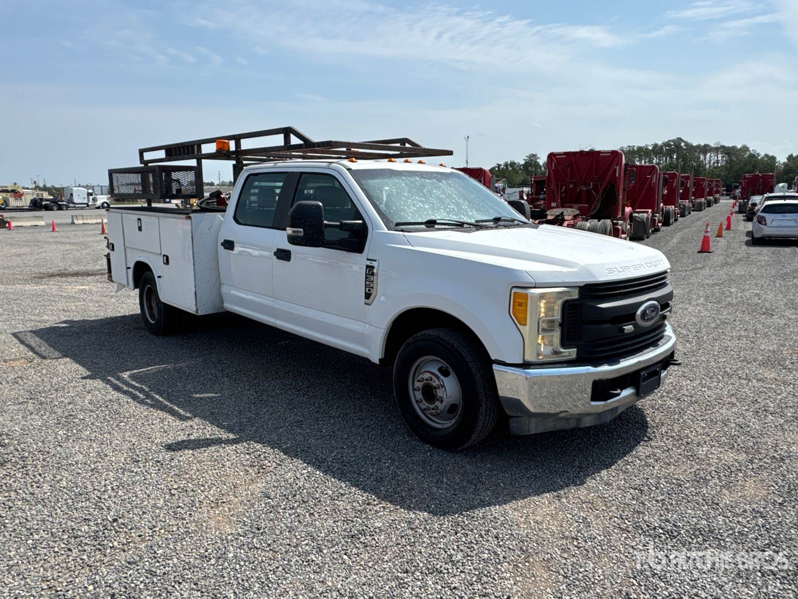2017 Ford F-350 XL Crew Cab 179-In DRW's photo