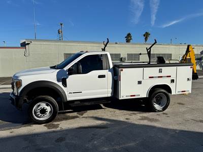 2019 Ford F-450 Super Duty Chassis Cab XL - Photo 8