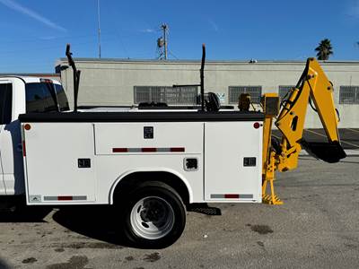 2019 Ford F-450 Super Duty Chassis Cab XL - Photo 10