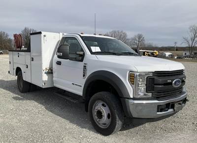 2019 Ford F-550 Super Duty 11' Service Body, Boss Air Compressor, 6.7L Powerstroke, Clean Carfax