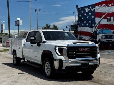 2024 GMC SIERRA 3500HD CREW CAB PRO UTILITY SERVICE TRUCK, 4X4, 6.6L GAS POWER, TOWING PACKAGE, NO ACCIDENTS