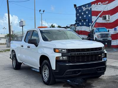 2019 CHEVROLET SILVERADO 1500, DOUBLE CAB, 4.3L V6, 4 DOORS, 4X4, CLEAN CARFAX, FLEET MAINTAINED