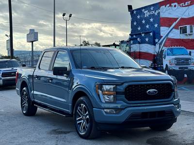 2023 Ford F-150 Supercrew STX, Blue on Black, 6-Spoke Aluminum Wheels, 2.7L Ecoboost, Low Miles