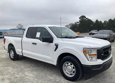 2021 FORD F-150 SUPERCAB, 3.3L V6, 10-SPEED TRANSMISSION, BED COVER, 6.5' BED, 1-OWNER, CLEAN CARFAX (4 IN STOCK)