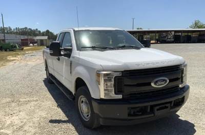 2019 FORD F-250SD PICK UP TRUCK W/ LIFTGATE, LONG BED, EXTENDED CAB, 1-OWNER, XTRA CLEAN ALL AROUND
