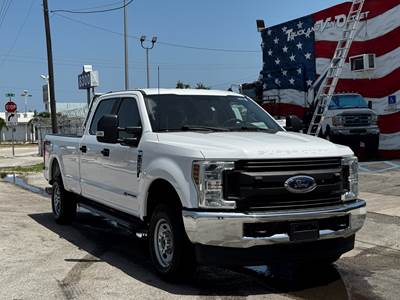 2018 FORD F-250SD CREW CAB PICKUP TRUCK, POWERSTROKE DIESEL, 4X4, LONG BED, CLEAN CARFAX, NICE TRUCK