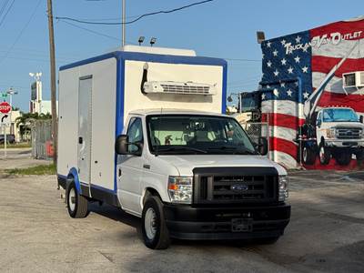 2023 FORD E-350 CUTAWAY, REFRIGERATED BOX TRUCK, THERMO KING V320 REEFER, ELECTRIC STANDBY, MANY IN STOCK