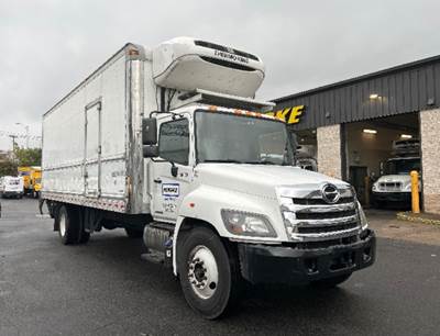 *** NON-CDL*** 2020 Hino 268 26' Refeer Truck, Thermo King T-880 Unit W/Electric Standby, Low miles, Clean Carfax