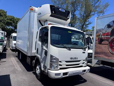 2019 ISUZU NPR-XD REFRIGERATED TRUCK, 16' INSULATED BODY, CARRIER SUPRA 860 W/ ELECTRIC STANDBY & LOW HOURS