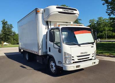 2018 ISUZU NPR-XD REFRIGERATED TRUCK, 16' INSULATED BODY, THERMO KING T-880R-50 REEFER, LIFTGATE, 1-OWNER