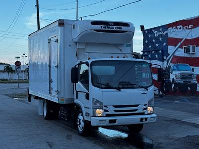 2016 ISUZU NQR 16' REFRIGERATED TRUCK, 2,500 LBS TRUCK AWAY LIFTGATE, THERMO-KING T680S REEFER W/ LOW HOURS