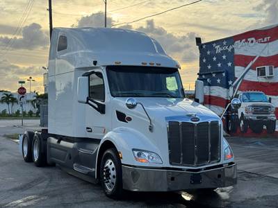 2020 PETERBILT 579 SLEEPER TRACTOR, DOUBLE BUNK HIGH RISE SLEEPER, 12-SPEED AUTOMATIC, 455 HP, XTRA CLEAN