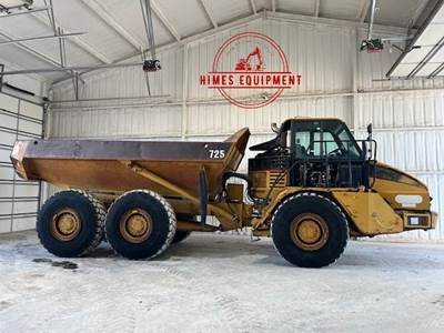 Caterpillar 725 Articulated Truck