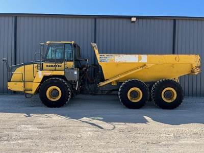 Komatsu HM300-3 Articulated Truck