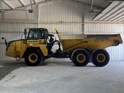 Komatsu HM300-5 Articulated Truck