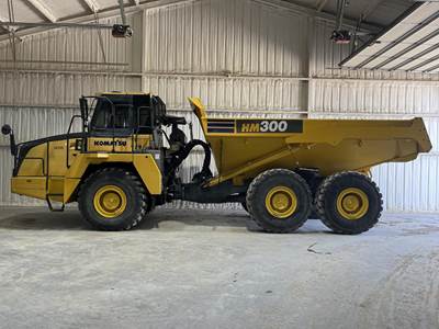 Komatsu HM300-5 Articulated Truck