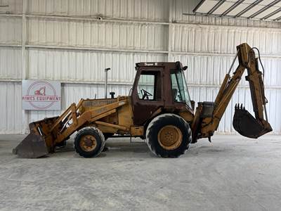 Case 580E Backhoe