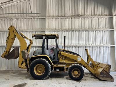 Caterpillar 420D Backhoe