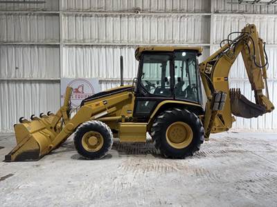 Caterpillar 420D Backhoe
