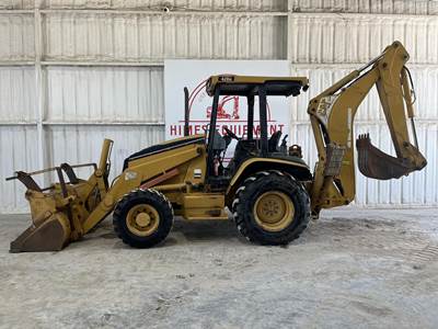 Caterpillar 420D Backhoe