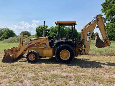 John Deere 310E Backhoe