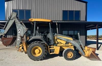 John Deere 310J Backhoe