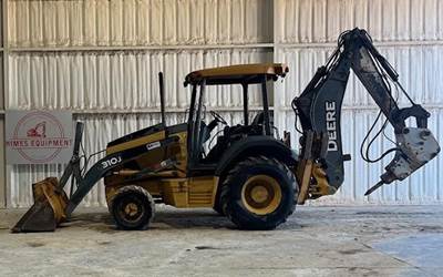 John Deere 310J Backhoe