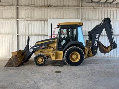 John Deere 310J Backhoe