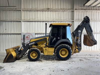 John Deere 310SK Backhoe