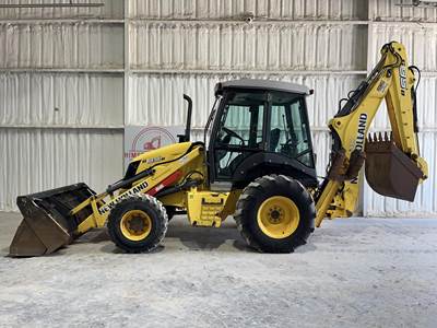New Holland B95B Backhoe