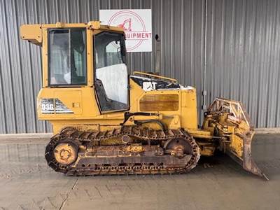 Caterpillar D3G XL Dozer