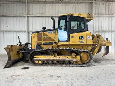 John Deere 700K XLT Dozer