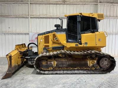 John Deere 750K Dozer
