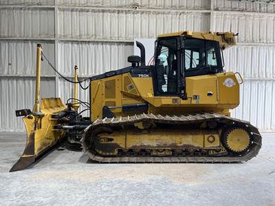 John Deere 750K Dozer