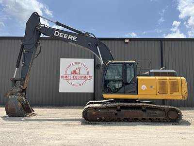 John Deere 250G LC Excavator