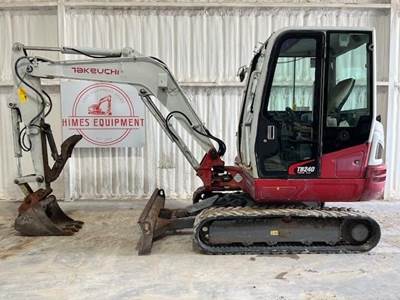 Takeuchi TB240 Mini Excavator