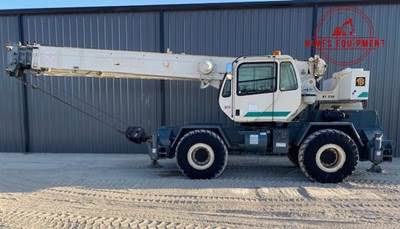 Terex RT230 30-Ton Rough Terrain Crane