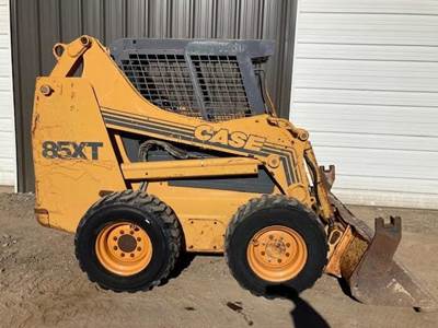 Case 85XT Skid Steer