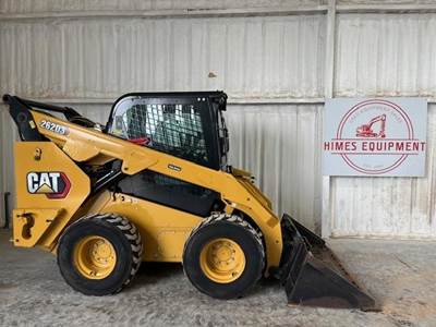 Caterpillar 262D3 Skid Steer