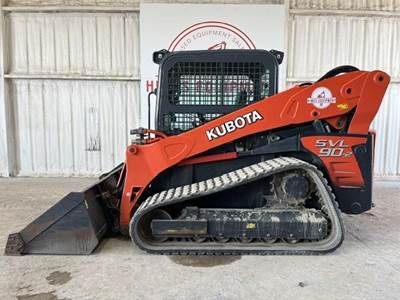Kubota SVL90-2 Compact Track Loader