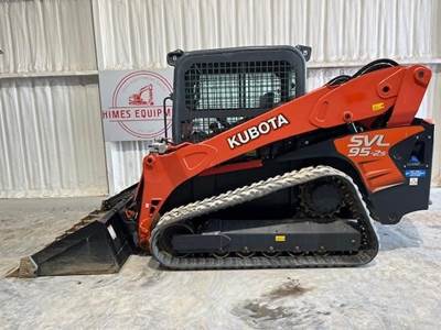 Kubota SVL95-2S Compact Track Loader