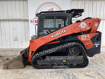 Kubota SVL95-2S Compact Track Loader