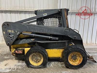 New Holland LS185B Skid Steer
